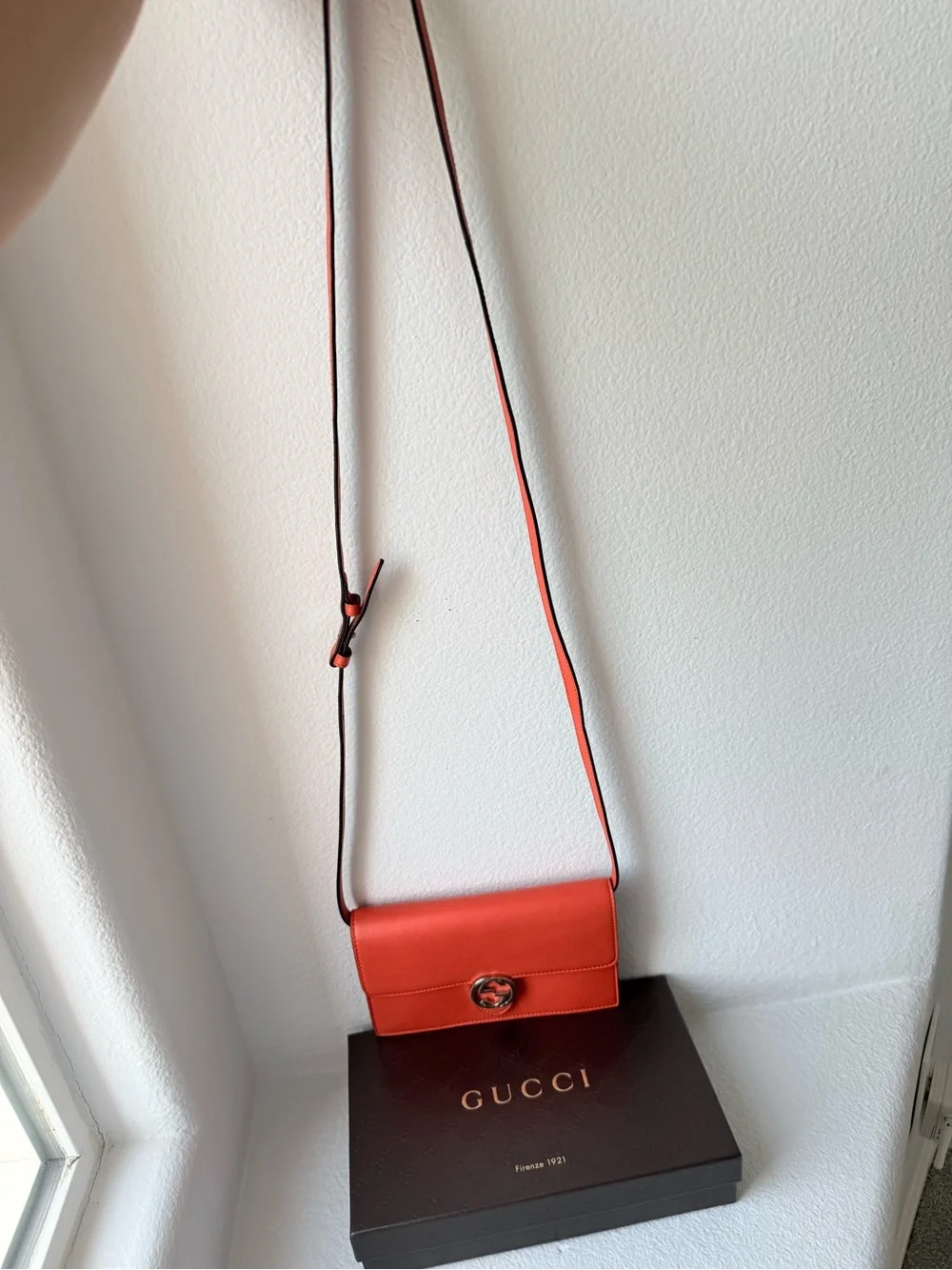 GUCCI Coral Orange Leather Wallet on Chain Crossbody/ Clutch with Interlocking G